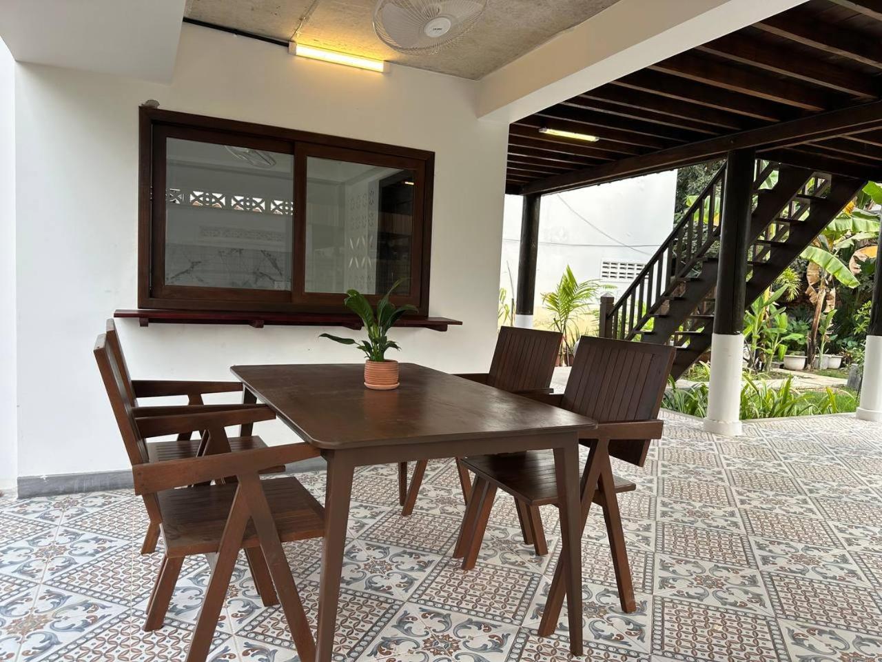 Roya Khmer Homestay Siem Reap Zewnętrze zdjęcie