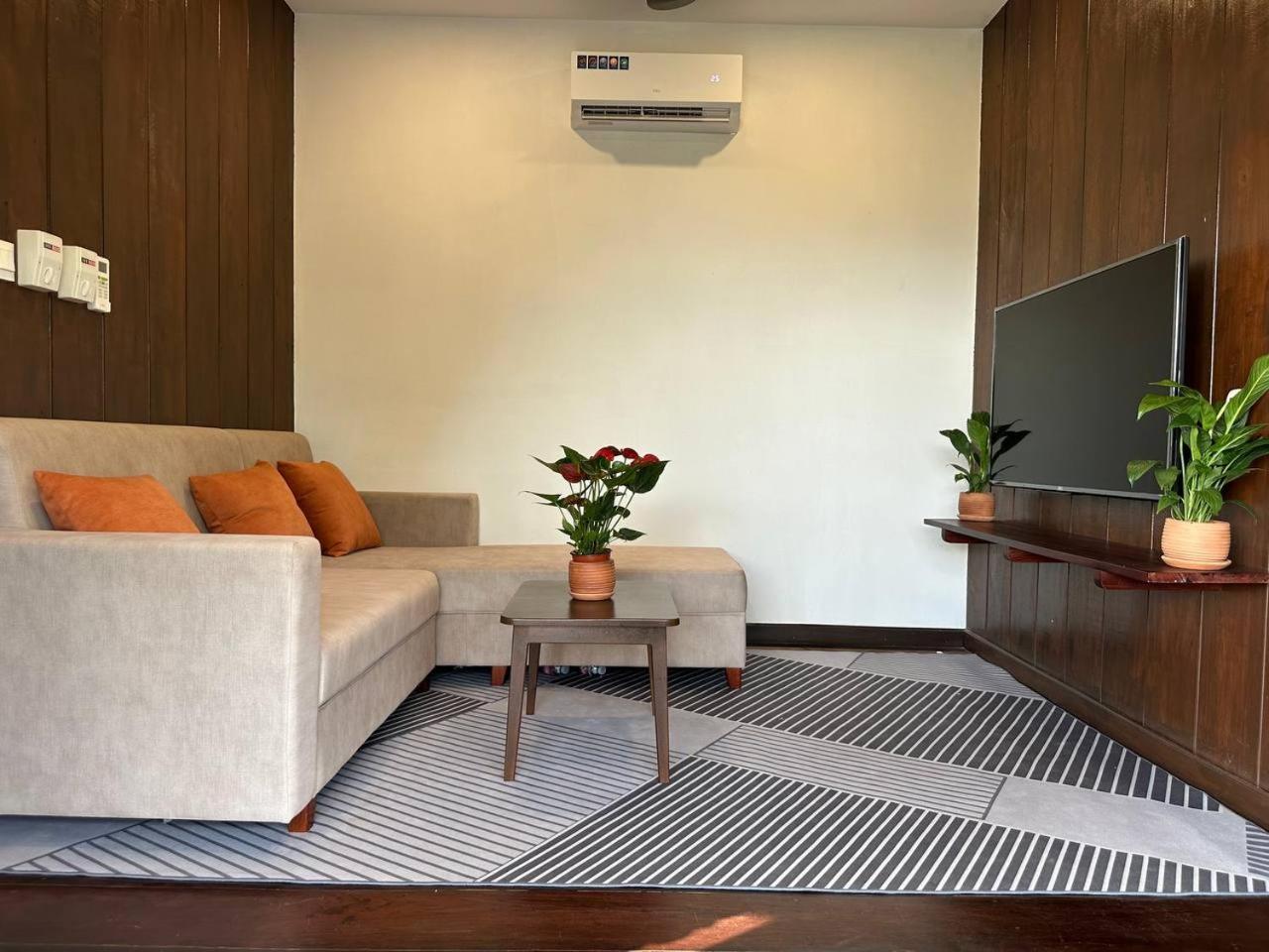 Roya Khmer Homestay Siem Reap Zewnętrze zdjęcie